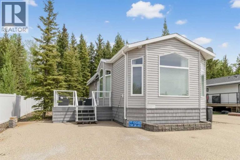 77A, 10046 township road 422, Rural Ponoka County