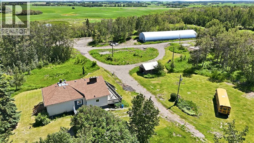 Listing photo – 23221 Township Road 394, Rural Lacombe County