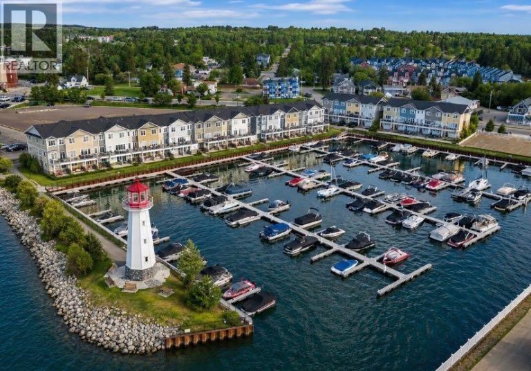 12, 5230 Lakeshore Drive, Sylvan Lake