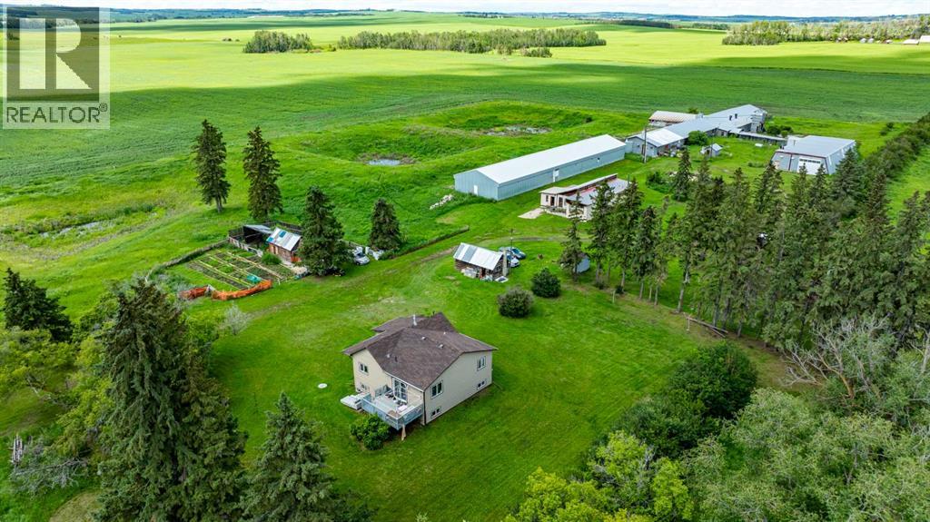 Listing photo – 39310 Range Road 250, Rural Lacombe County