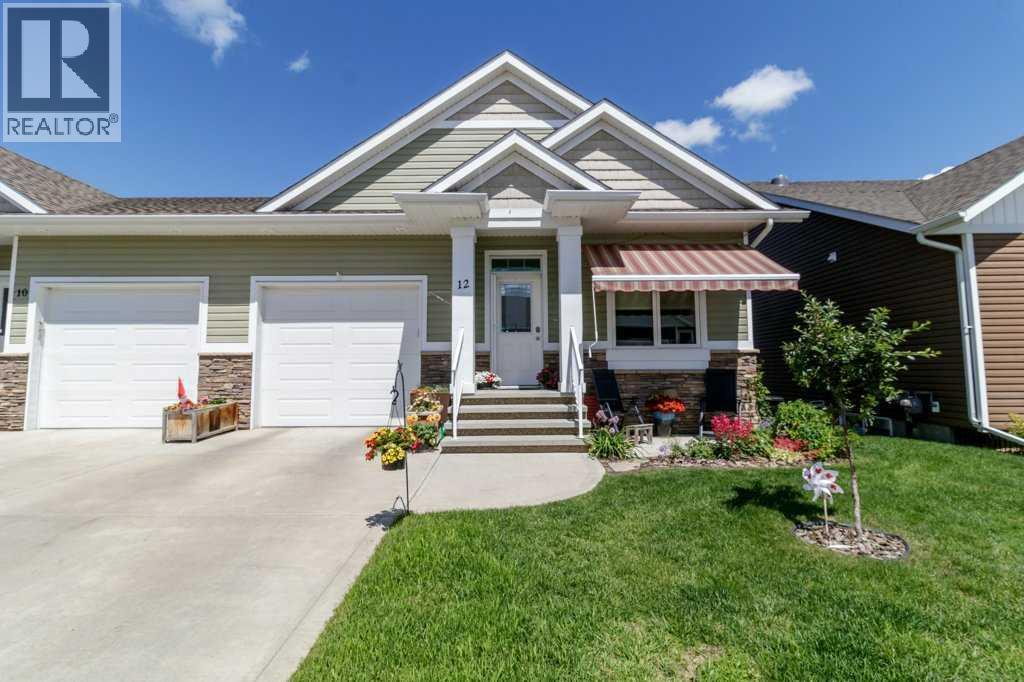 Listing photo – 12 Beardsley Crescent, Lacombe