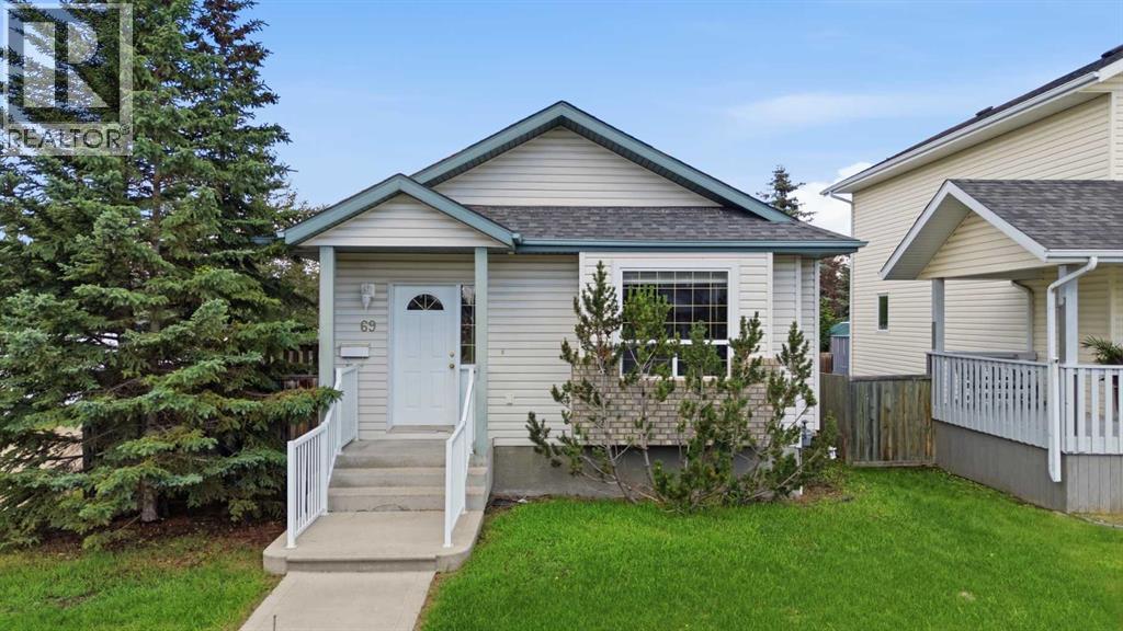 Listing photo – 69 Durand Crescent, Red Deer