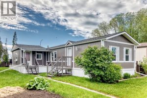 Listing photo – 4716 41 Street Crescent, Innisfail