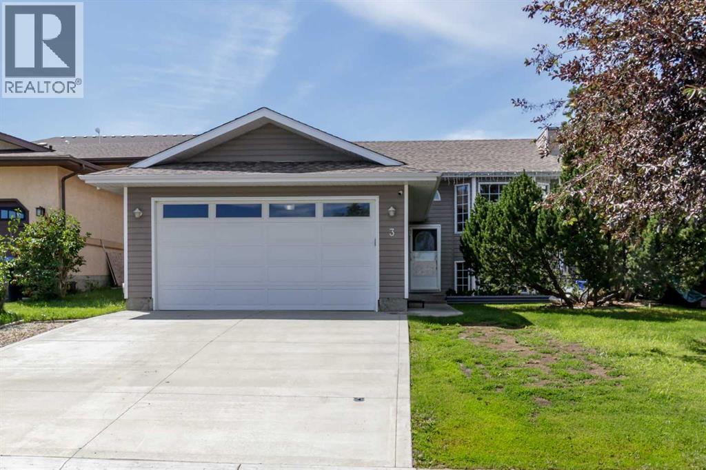 Listing photo – 3 Pickering Close, Sylvan Lake