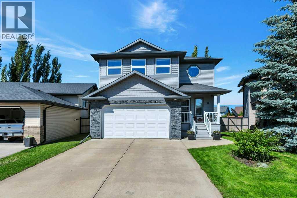 Listing photo – 19 Lougheed Close, Red Deer