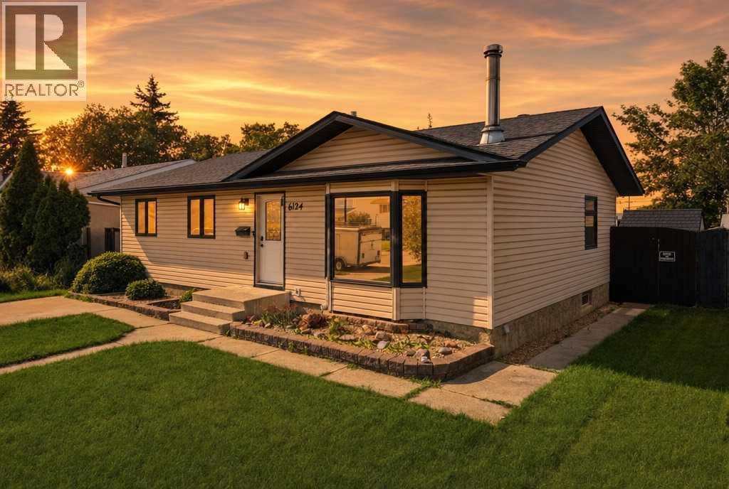 Listing photo – 6124 Hamilton Drive, Red Deer