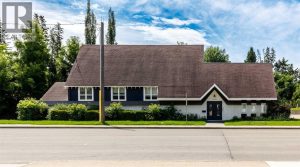 Listing photo – 4419 55 Street, Red Deer
