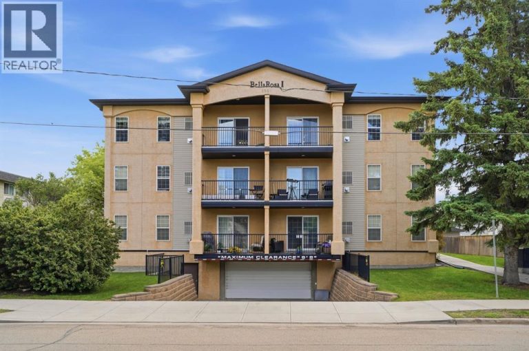 Listing photo – 301, 3505 51 Avenue, Red Deer
