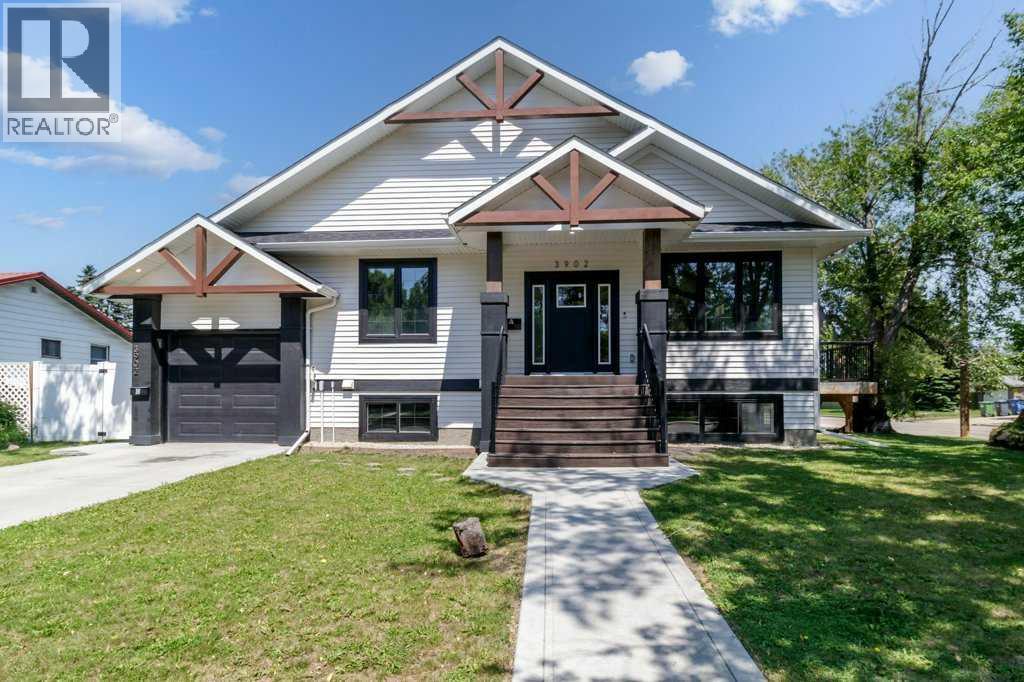 Listing photo – 3902 46 Street, Red Deer
