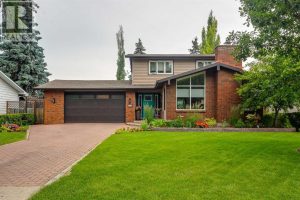 Listing photo – 111 Selkirk Boulevard, Red Deer