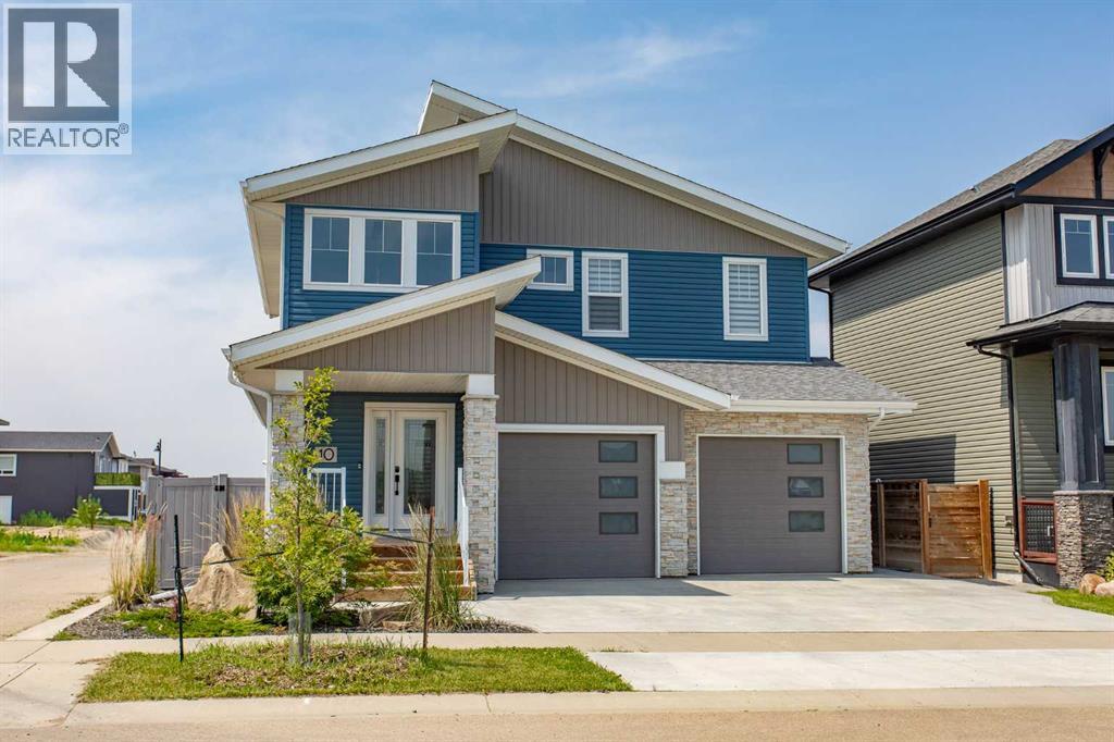 Welcome to 10 Tagish Ave!