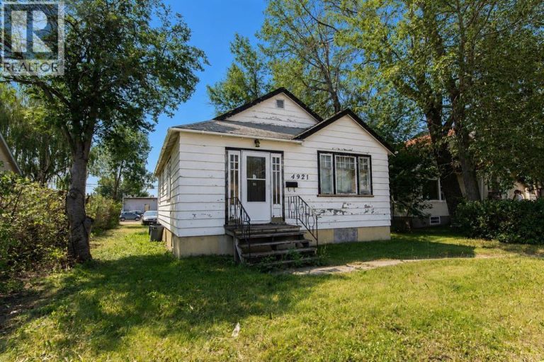 4921 46 Street, Red Deer