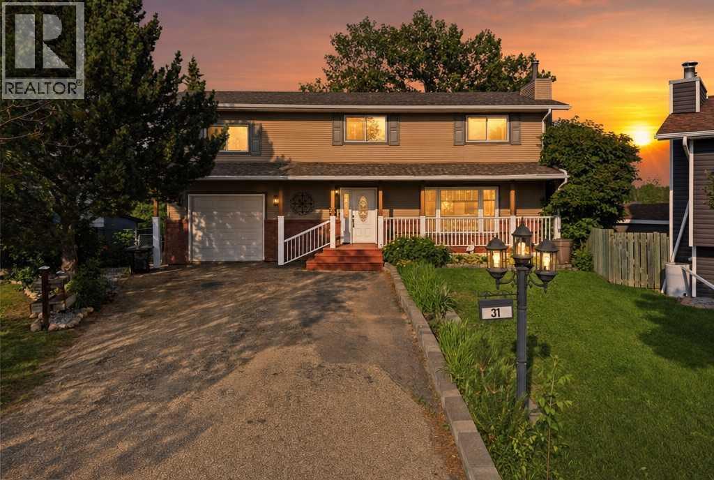 Listing photo – 31 Willow Crescent, Lacombe