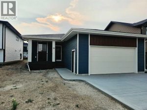 Listing photo – 22 Tagish Avenue, Red Deer