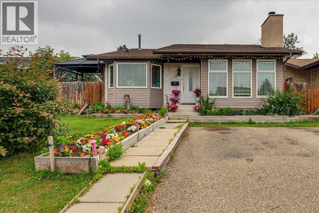 Listing photo – 50 Grant Street, Red Deer