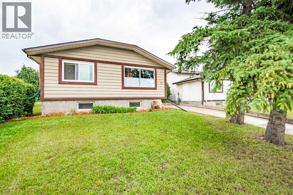 Listing photo – 12 Opal Close, Lacombe
