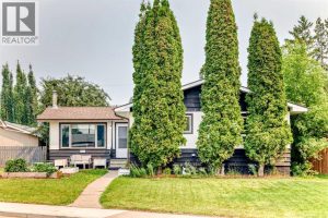 Listing photo – 3313 42A Avenue Close, Red Deer
