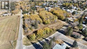 Listing photo – 5005 46 Street, Ponoka