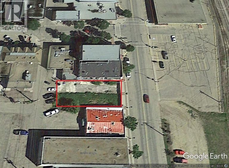 4912 50 Street, Ponoka