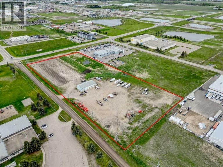 3 McKenzie Drive, Rural Red Deer County