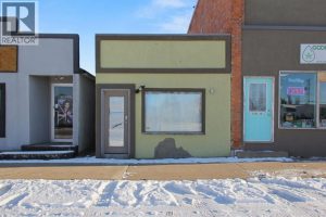 Listing photo – 5205 50 Street, Viking