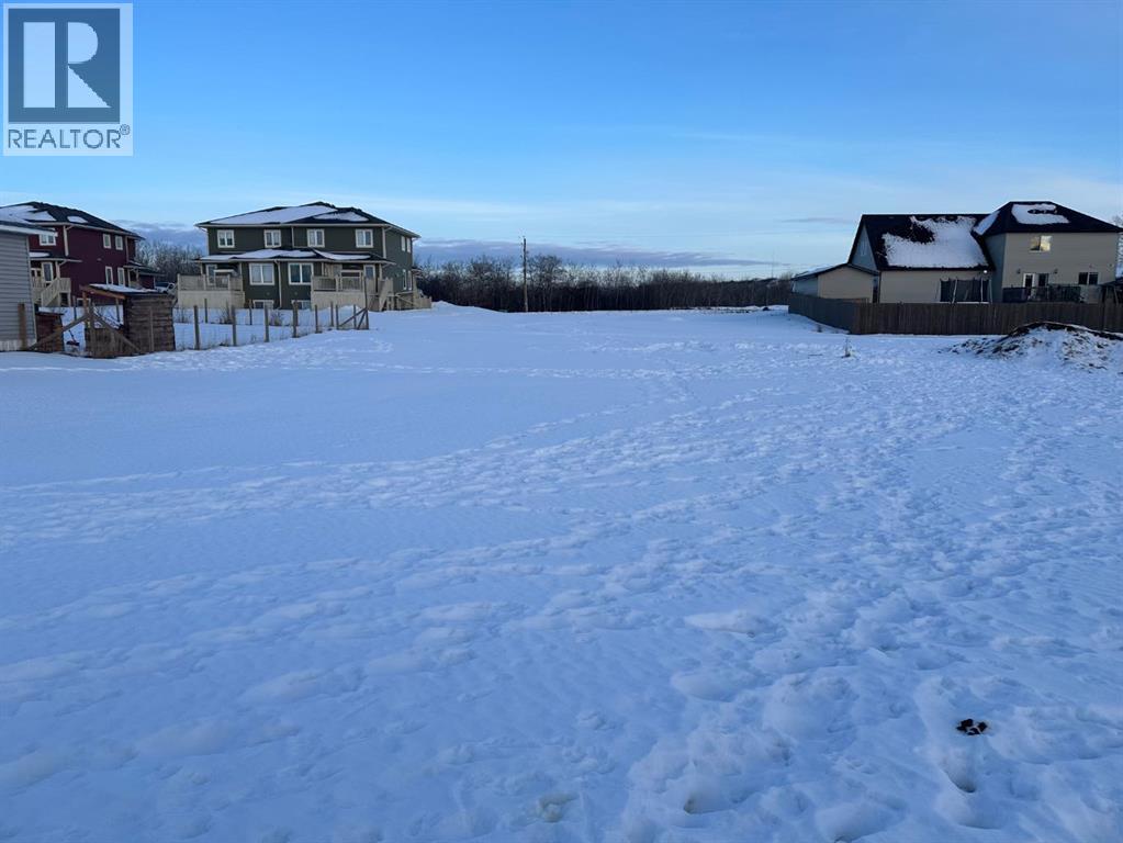 Listing photo – 4411 Luken Avenue, Hardisty