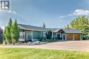 Listing photo – 254041 Township Road 435, Rural Ponoka County