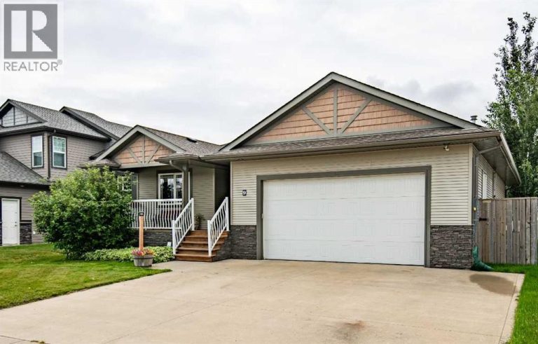 9 Valmont Street, Blackfalds