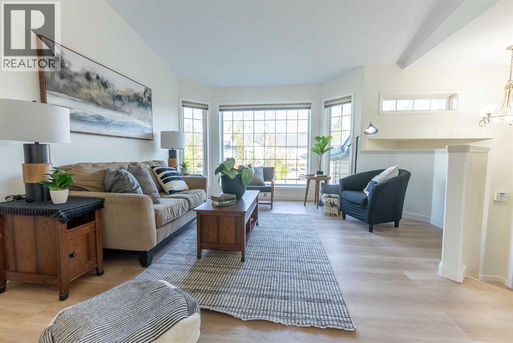 Listing photo – 73 Ogilvie Close, Red Deer