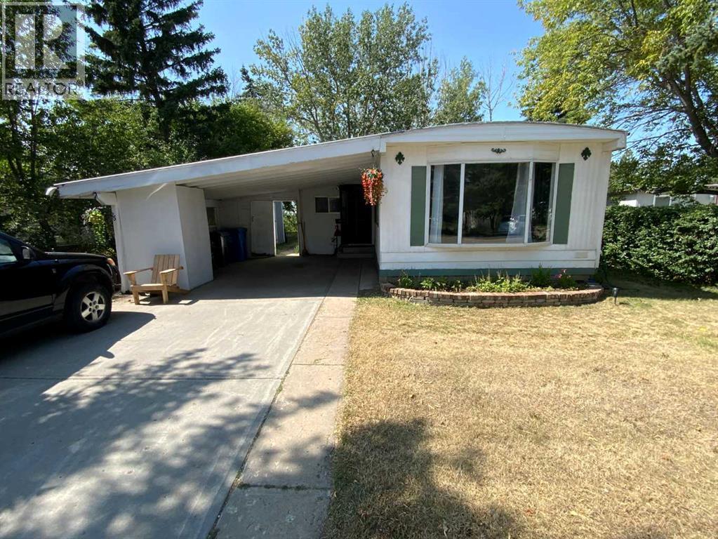 Listing photo – 25 Mobile Drive NE, Three Hills