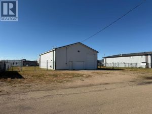 Listing photo – 6419 42 Avenue, Ponoka