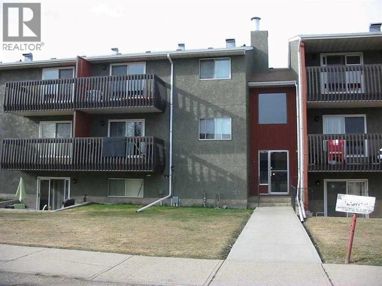 107, 35 Bennett Street, Red Deer