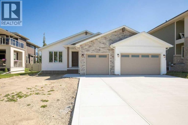 4975 60 Avenue, Innisfail
