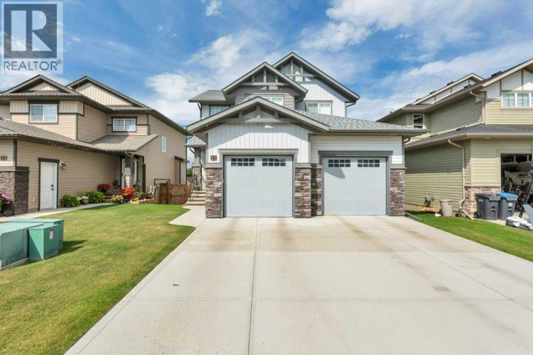 11 Bardwell Way, Sylvan Lake