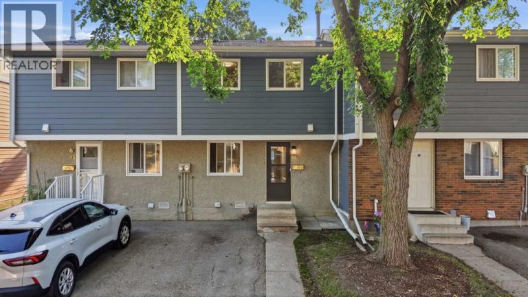 82, 5935 63 Street, Red Deer