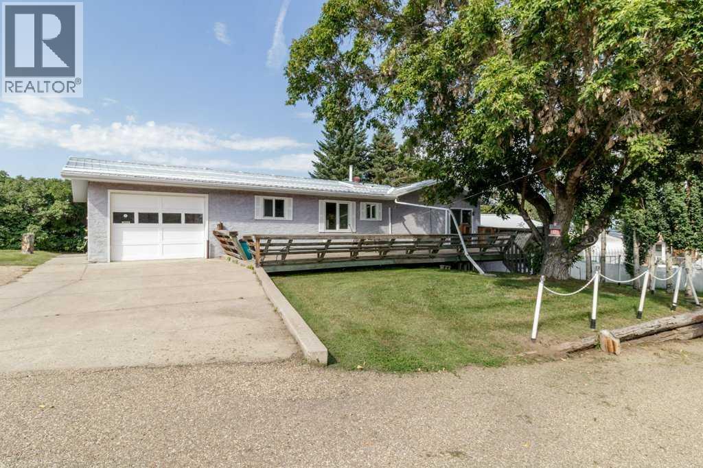Listing photo – 2213 26 Avenue, Delburne