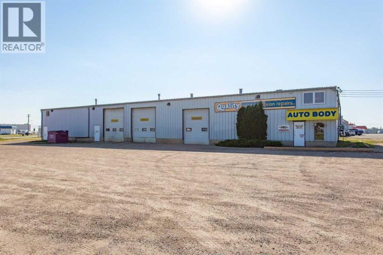 Listing photo – 6403 44 Avenue, Ponoka