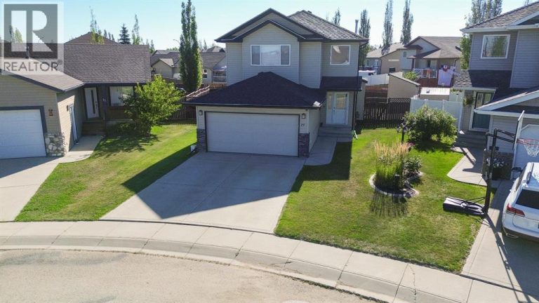 19 Oldring Crescent, Red Deer