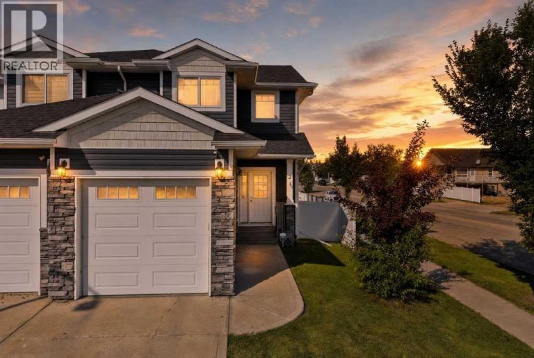 2 Sullivan Close, Red Deer