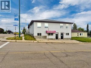 Listing photo – 4939, 49 Street, Rocky Mountain House