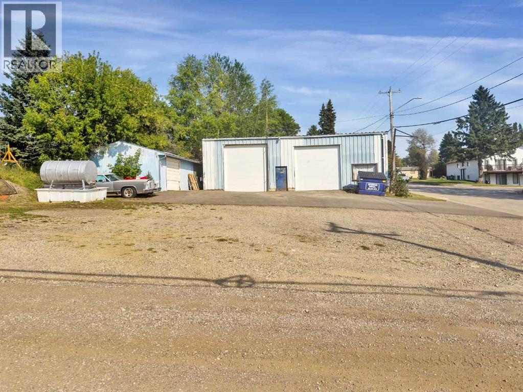 Listing photo – 4808 49 Avenue, Rocky Mountain House
