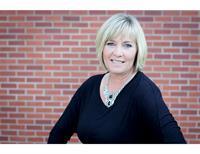 Agent photo – Tammy Cyr
