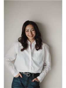 Agent photo – Shannon Buss