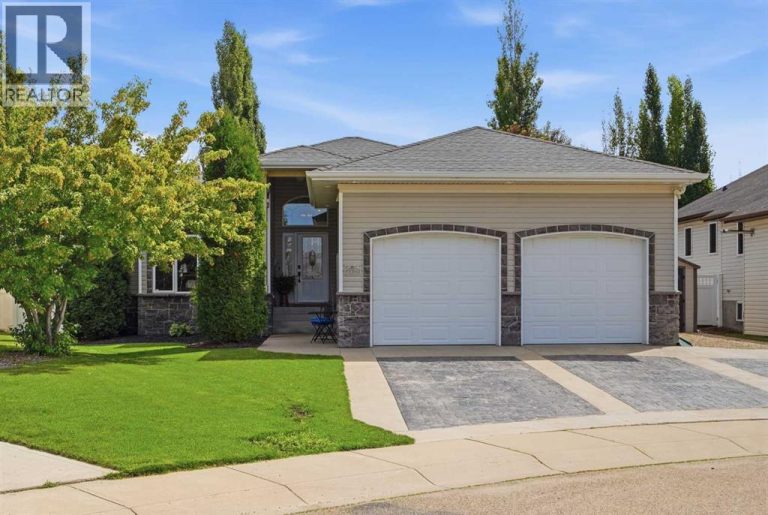Listing photo – 35 Aldrich Close, Red Deer