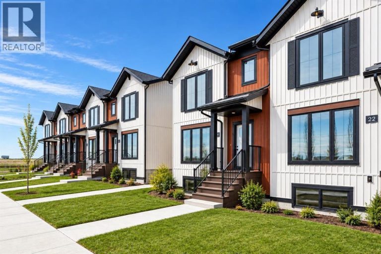 36 Station Drive, Sylvan Lake