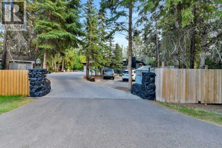 9 Cronquist Close, Red Deer