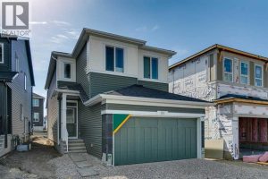 Listing photo – 83 Creekstone Common SW, Calgary