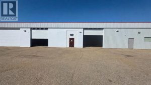 Listing photo – 2 & 3, 6503 67 Street, Red Deer