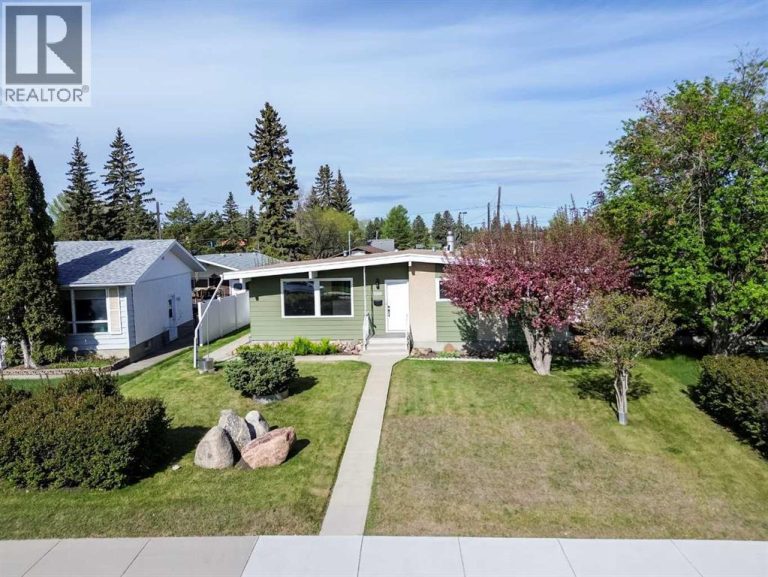 3210 43 Avenue, Red Deer