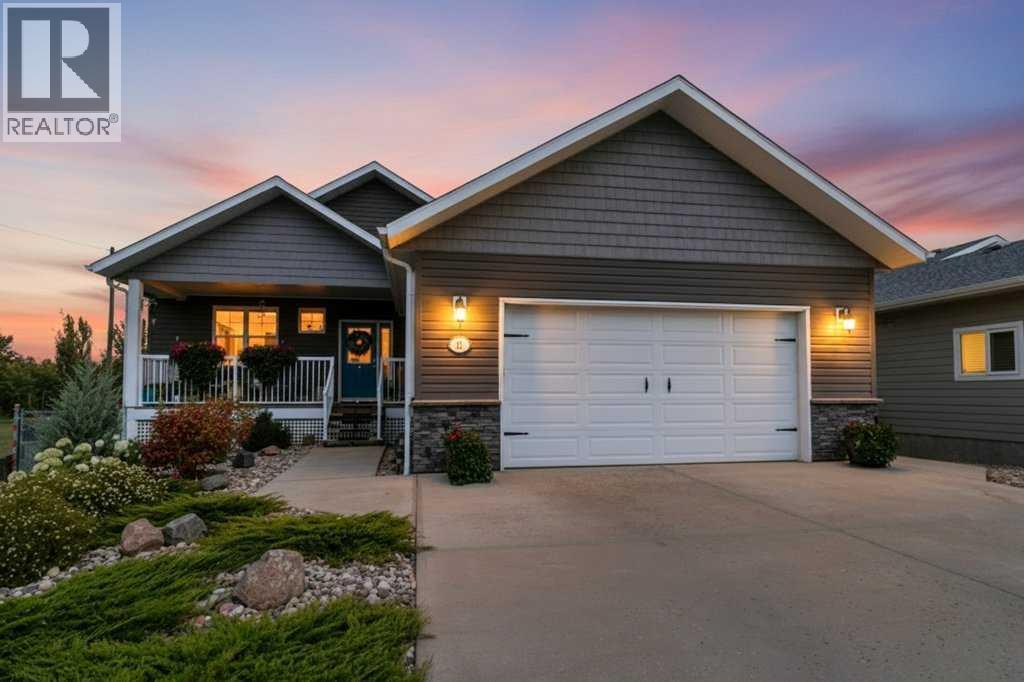 Listing photo – 31 Fawn Meadows Crescent, Delburne
